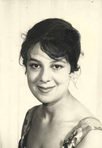 Angela Kaye